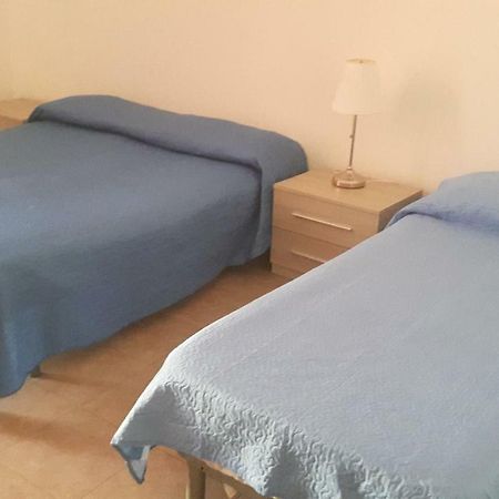 Casa Vacanze Yes! Priolo Gargallo Εξωτερικό φωτογραφία